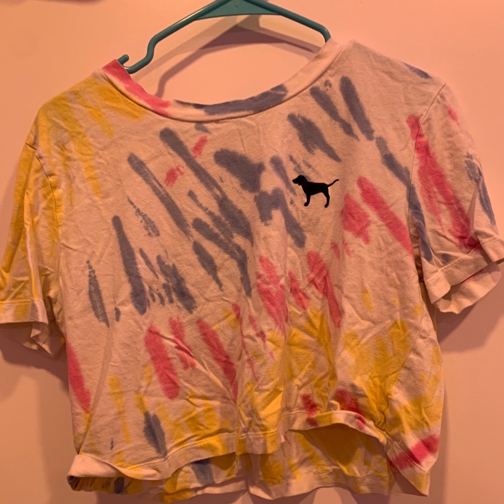 cropped t-shirt